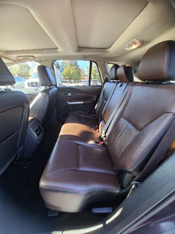 Ford Edge 2011 Burgundy