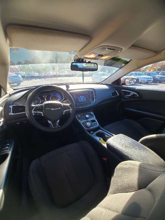 Chrysler 200 2015 Red