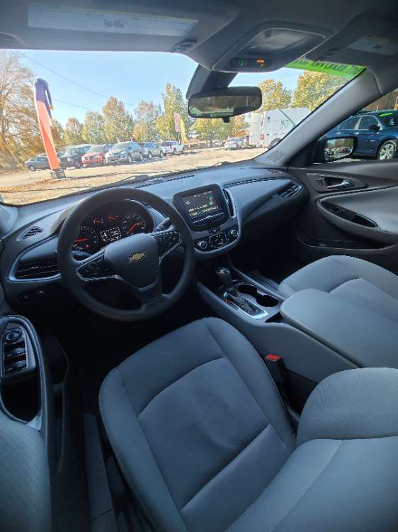 Chevrolet Malibu 2018 Black