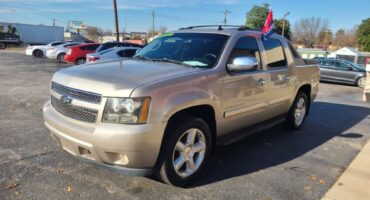 Chevrolet Avalanche 2008 Gold