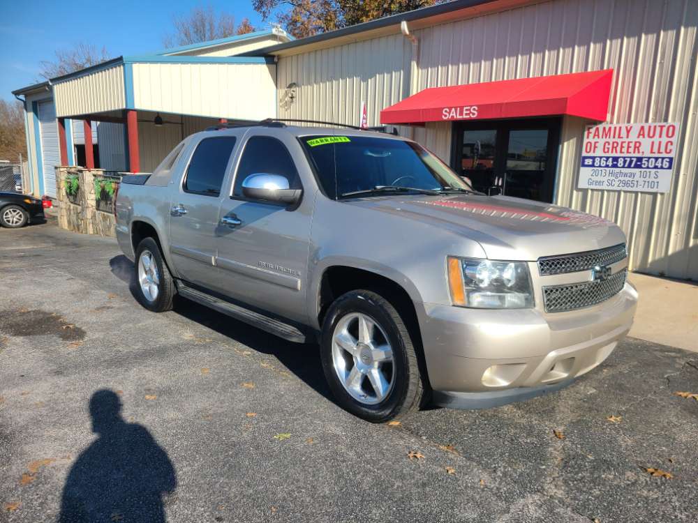 Chevrolet Avalanche 2008 Gold