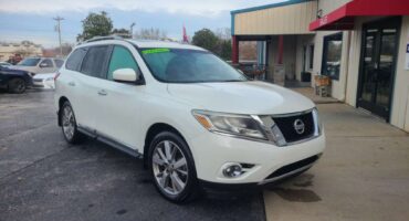 Nissan Pathfinder 2015 White