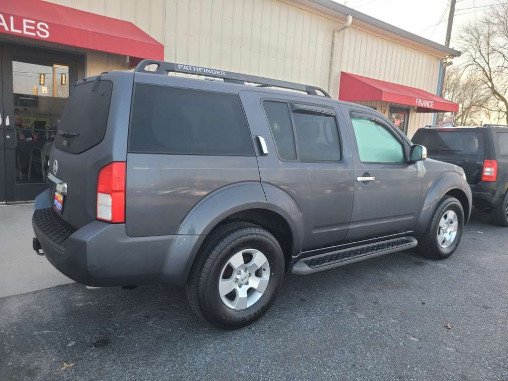 Nissan Pathfinder 2012 Gray