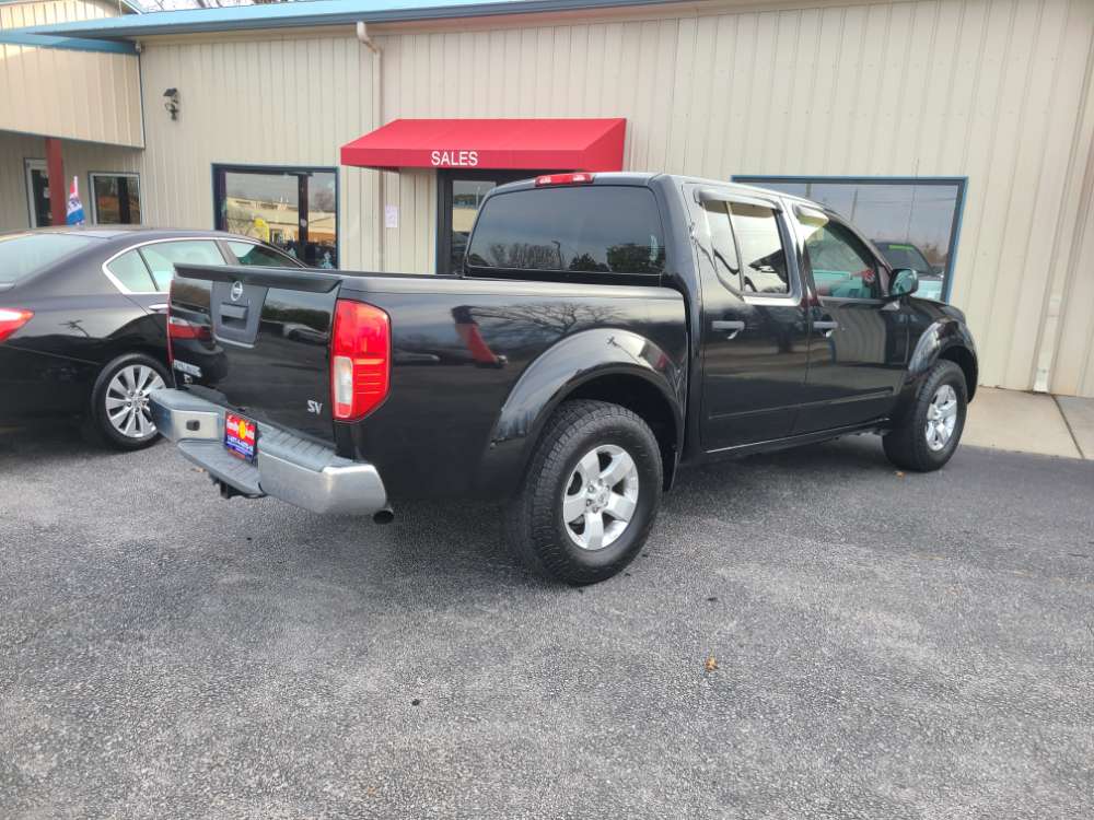 Nissan Frontier 2013 Black