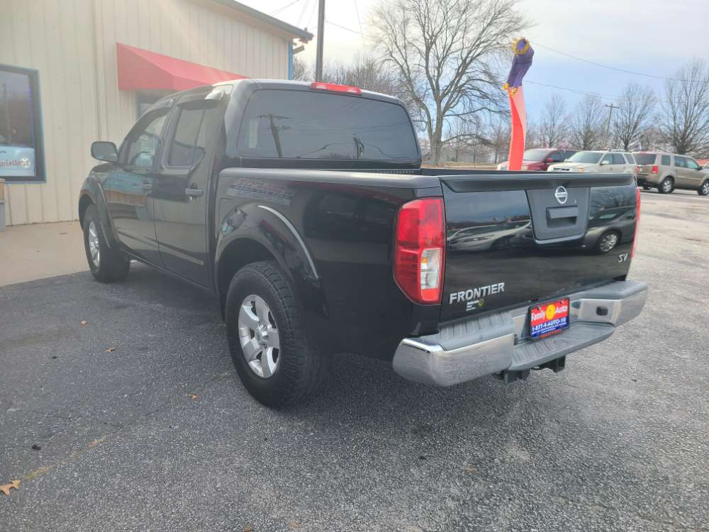 Nissan Frontier 2013 Black