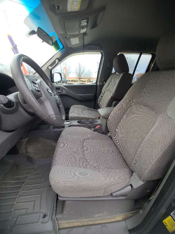 Nissan Frontier 2013 Black