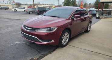 Chrysler 200 2015 Red