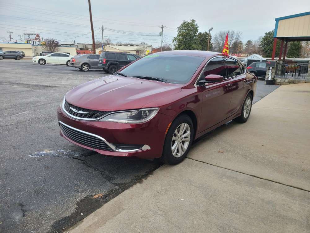 Chrysler 200 2015 Red