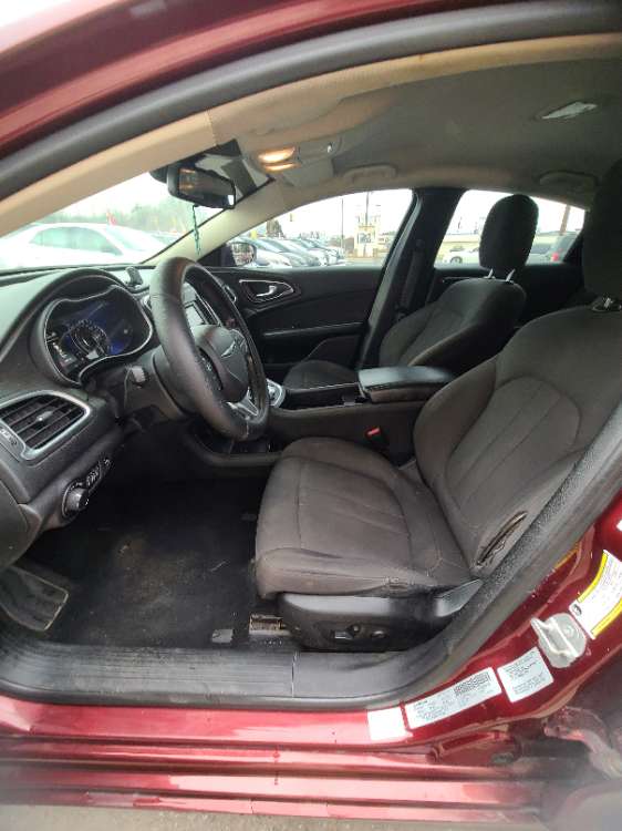 Chrysler 200 2015 Red