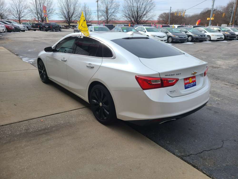Chevrolet Malibu 2016 White